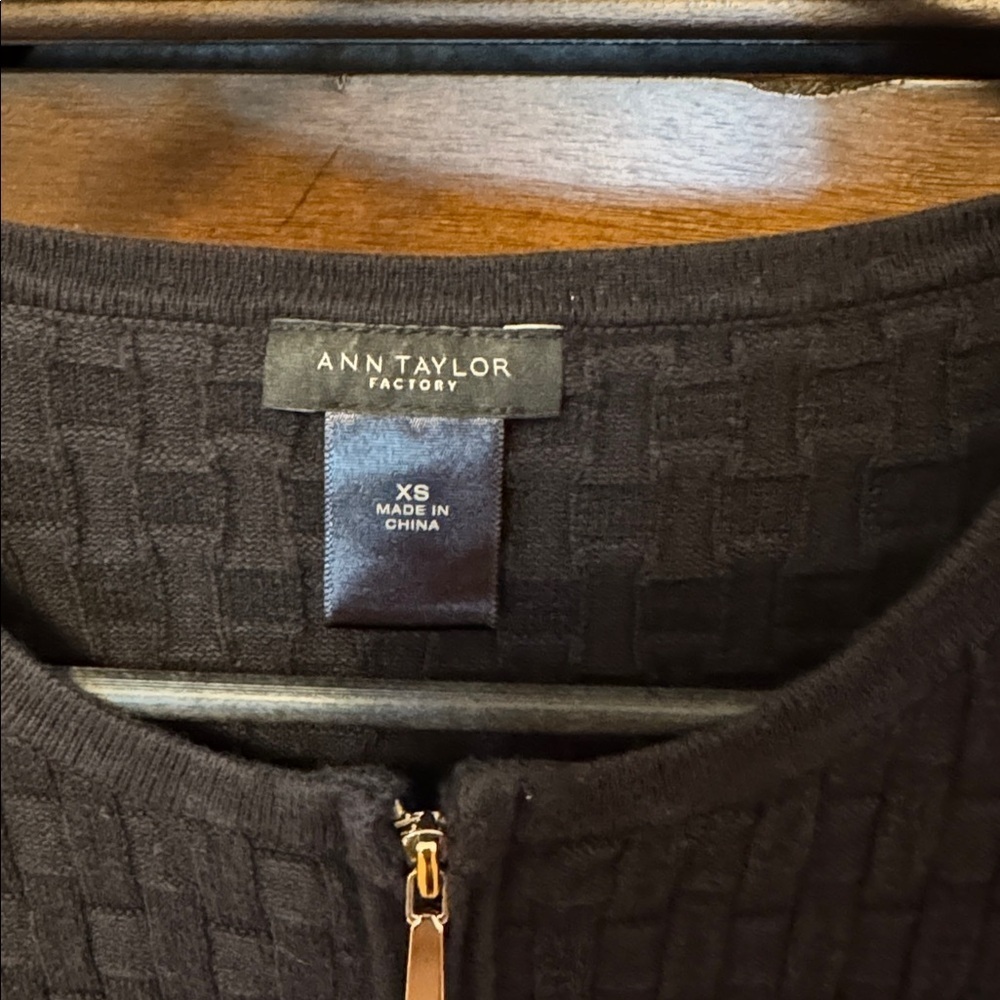 Ann Taylor Factory Zip Up Cardigan - Picture 2 of 2